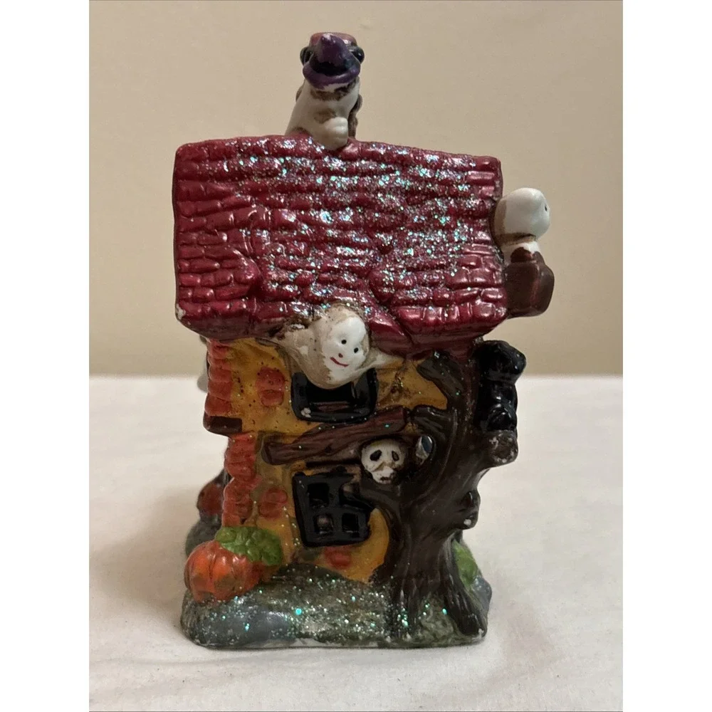 VTG Halloween Haunted House Ceramic Village Figurine 5.5 Ghost Station Decor